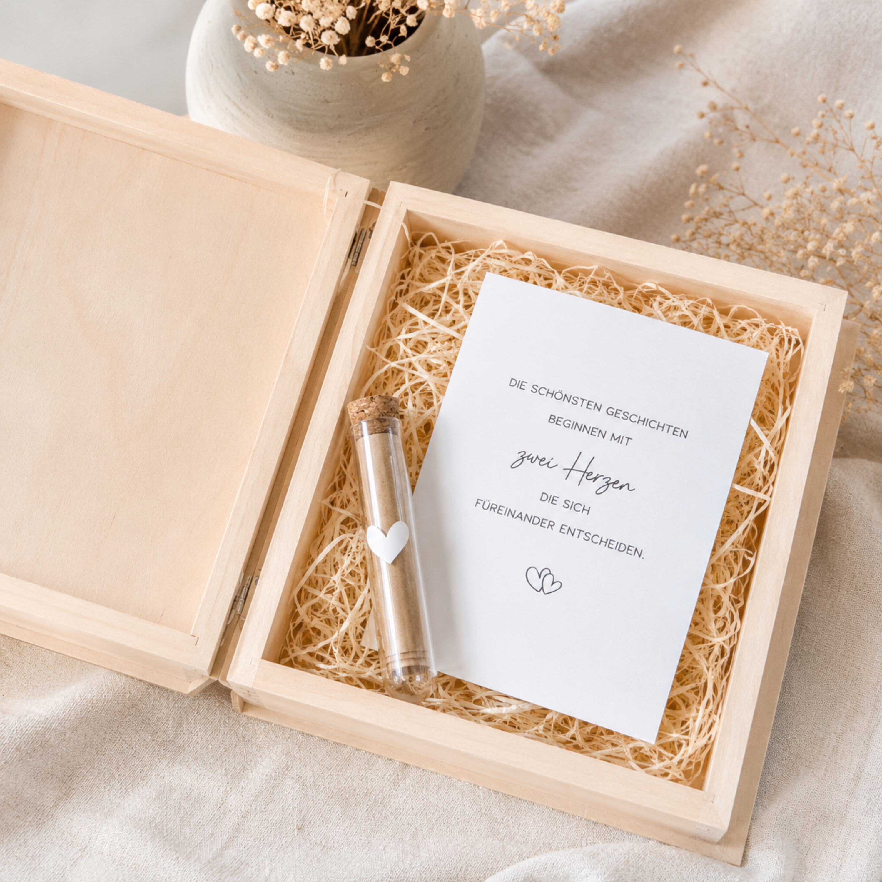Hochzeitskiste Buch · Set mit Karte, Reagenzglas & Lesezeichen