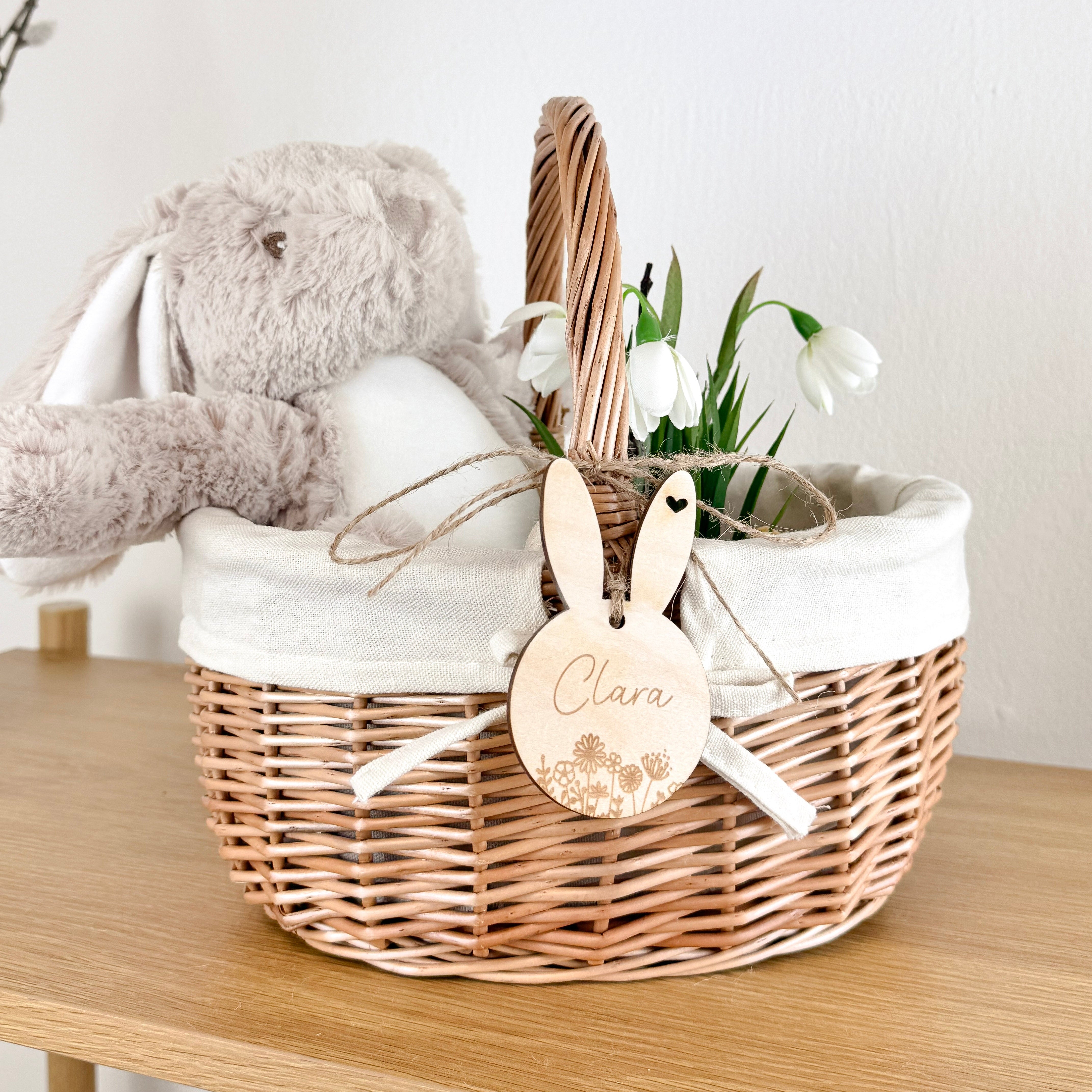 Osterkörbchen mit Hasenanhänger · Wunschname