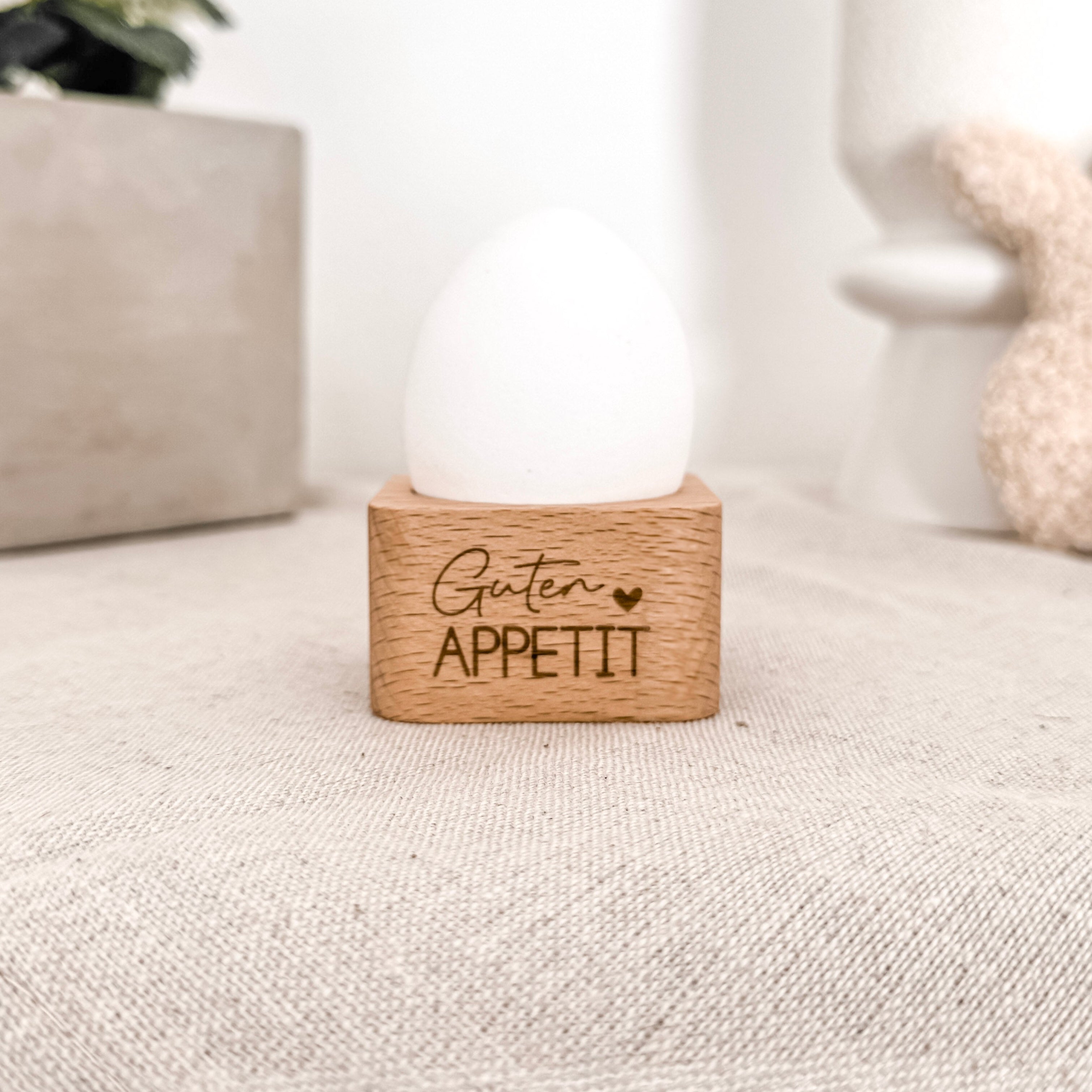 Eierhalter & Serviettenhalter aus Holz (2 in 1)