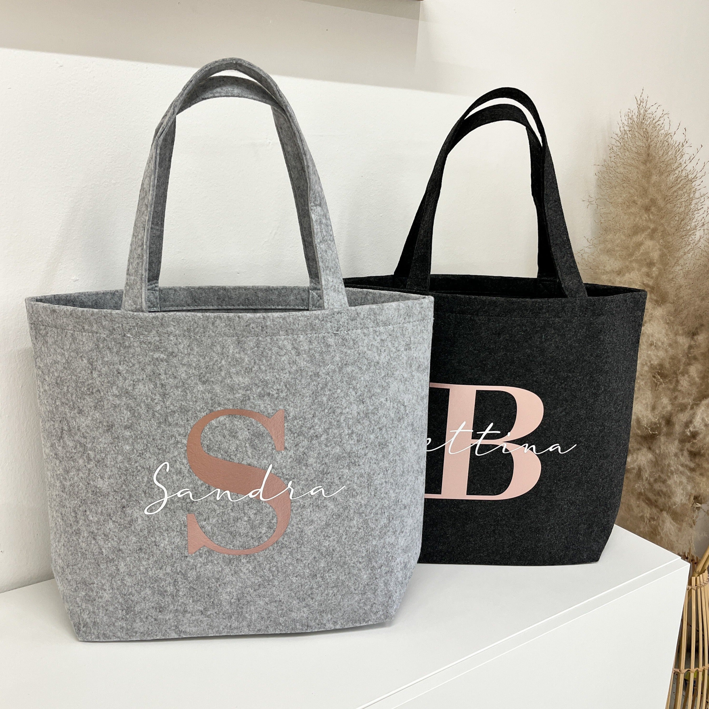 Filztasche mit Initial und Name
