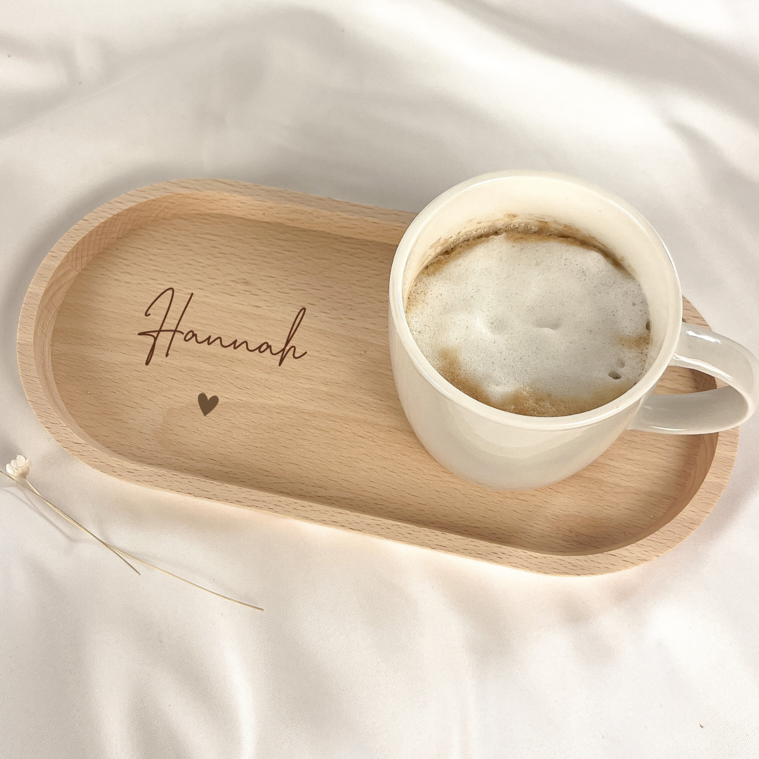 Tablett · Name + Herz