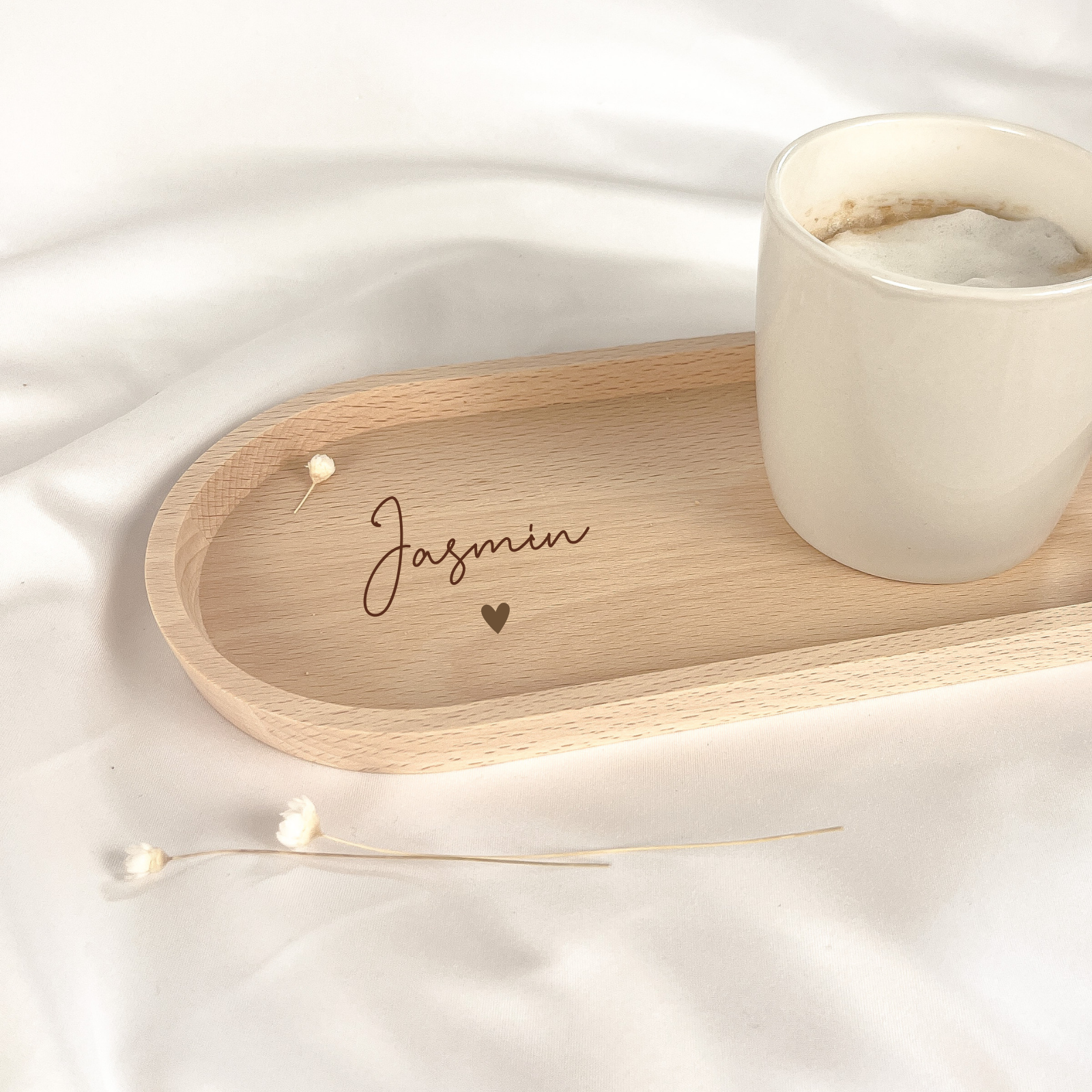 Tablett · Name + Herz