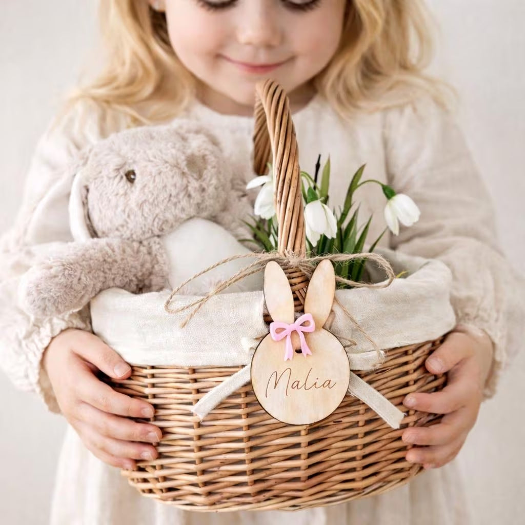 Osterkörbchen mit Hasen-Anhänger (Schleife/Fliege) · Wunschname
