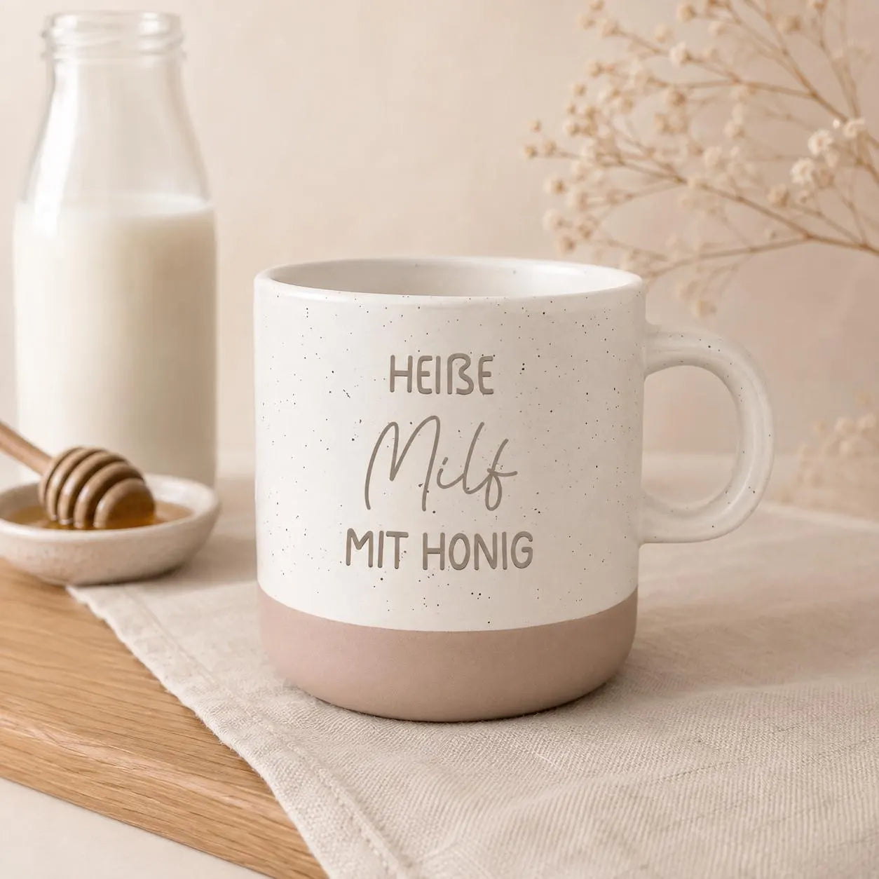 Tasse · Milch mit Honig