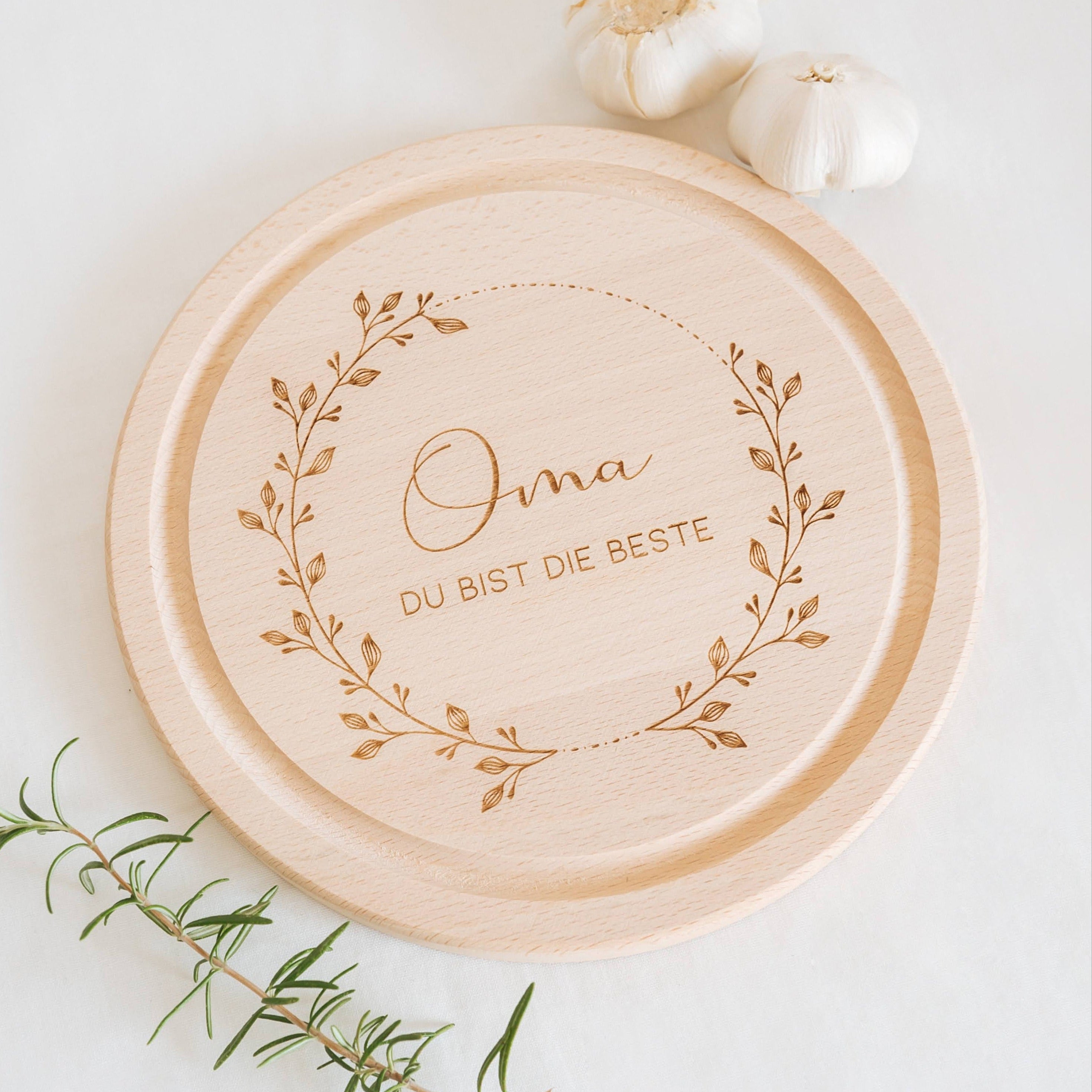 Rundes Holzbrett · Oma