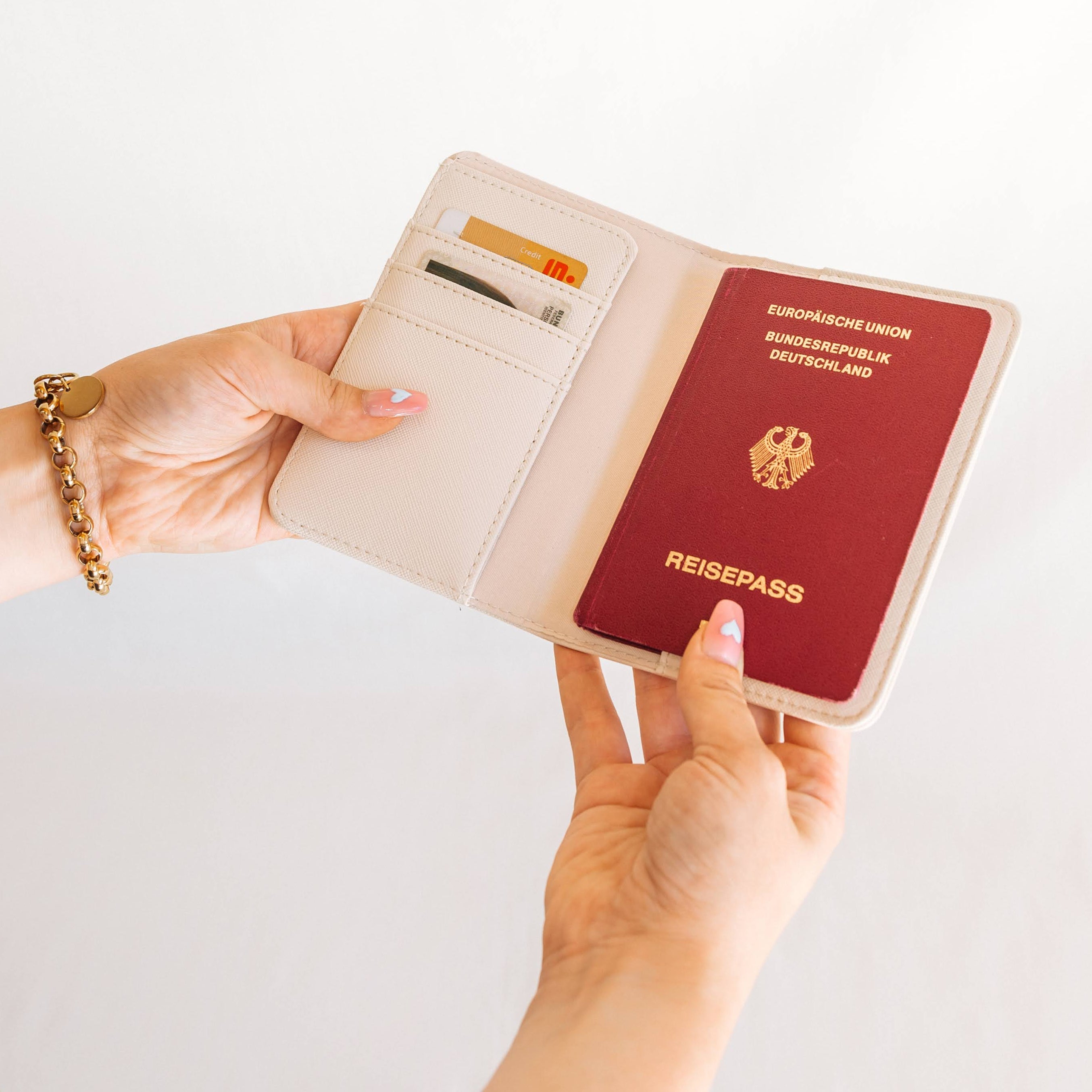 Set Reisepasshülle mit Kofferanhänger (personalisiert)