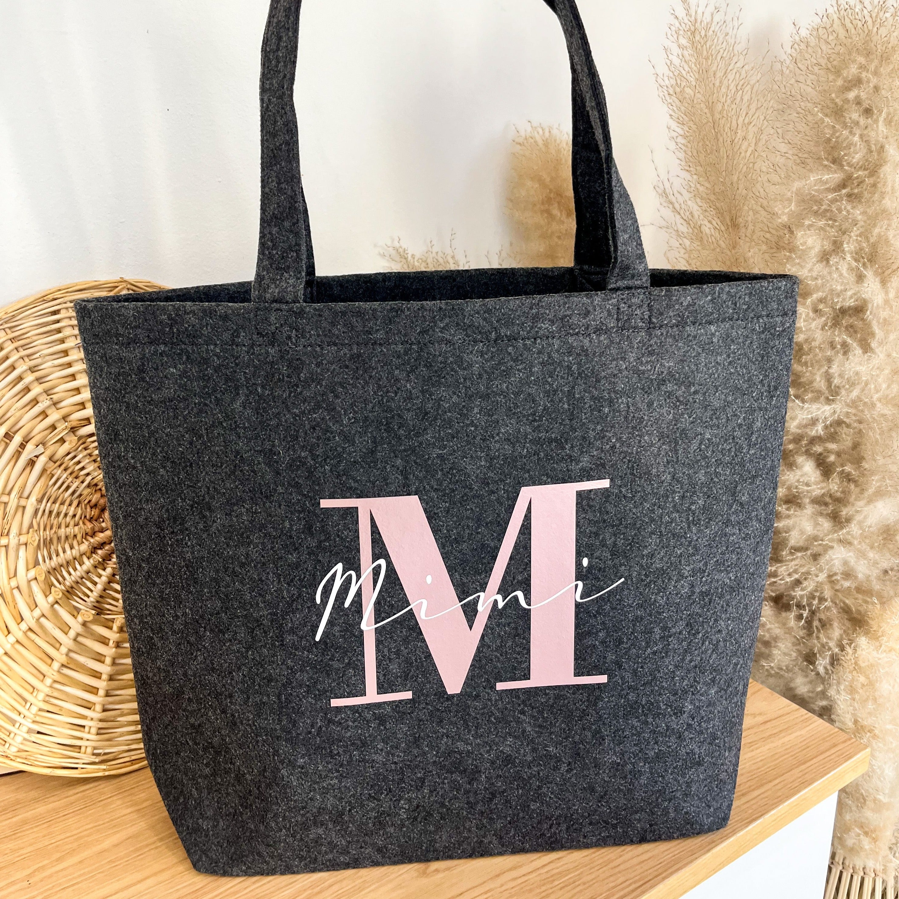 Filztasche mit Initial und Name