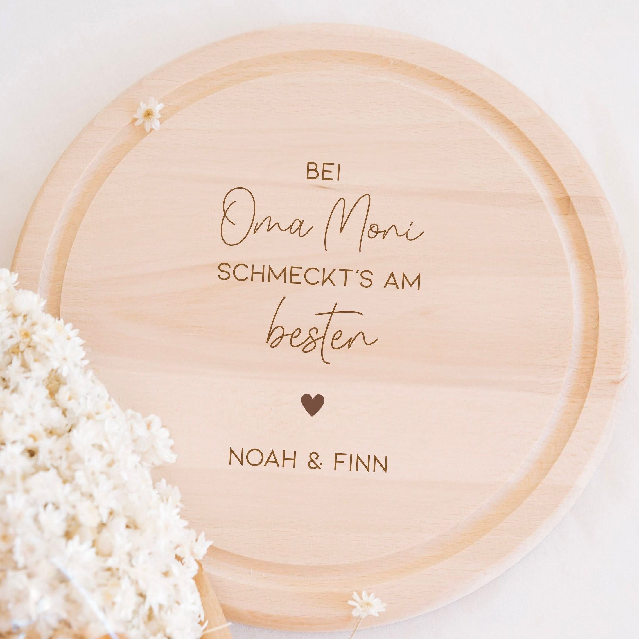 Rundes Holzbrett · Bei ... schmeckt's am besten