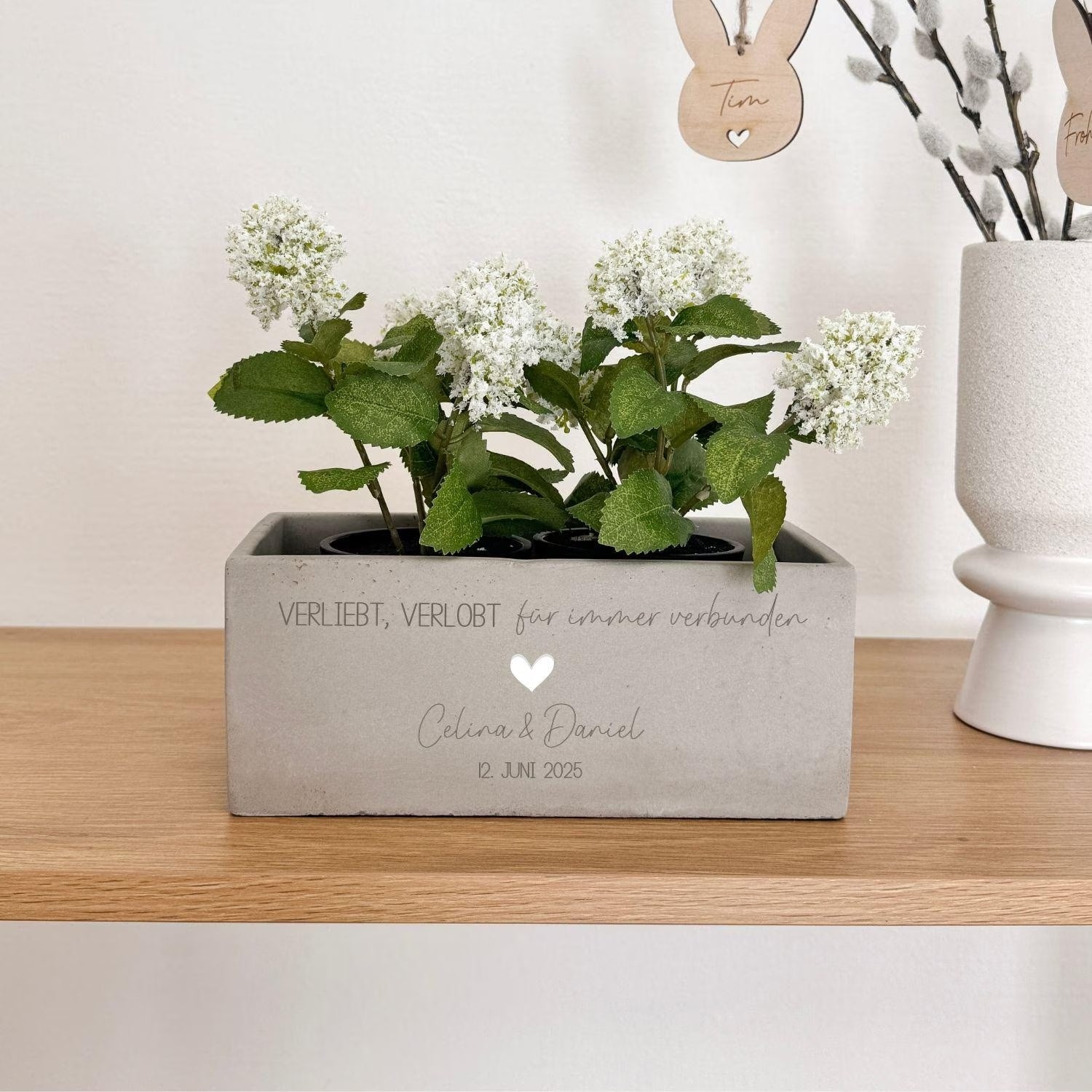 Blumentopf · Hochzeit: Verliebt, verlobt, für immer verbunden