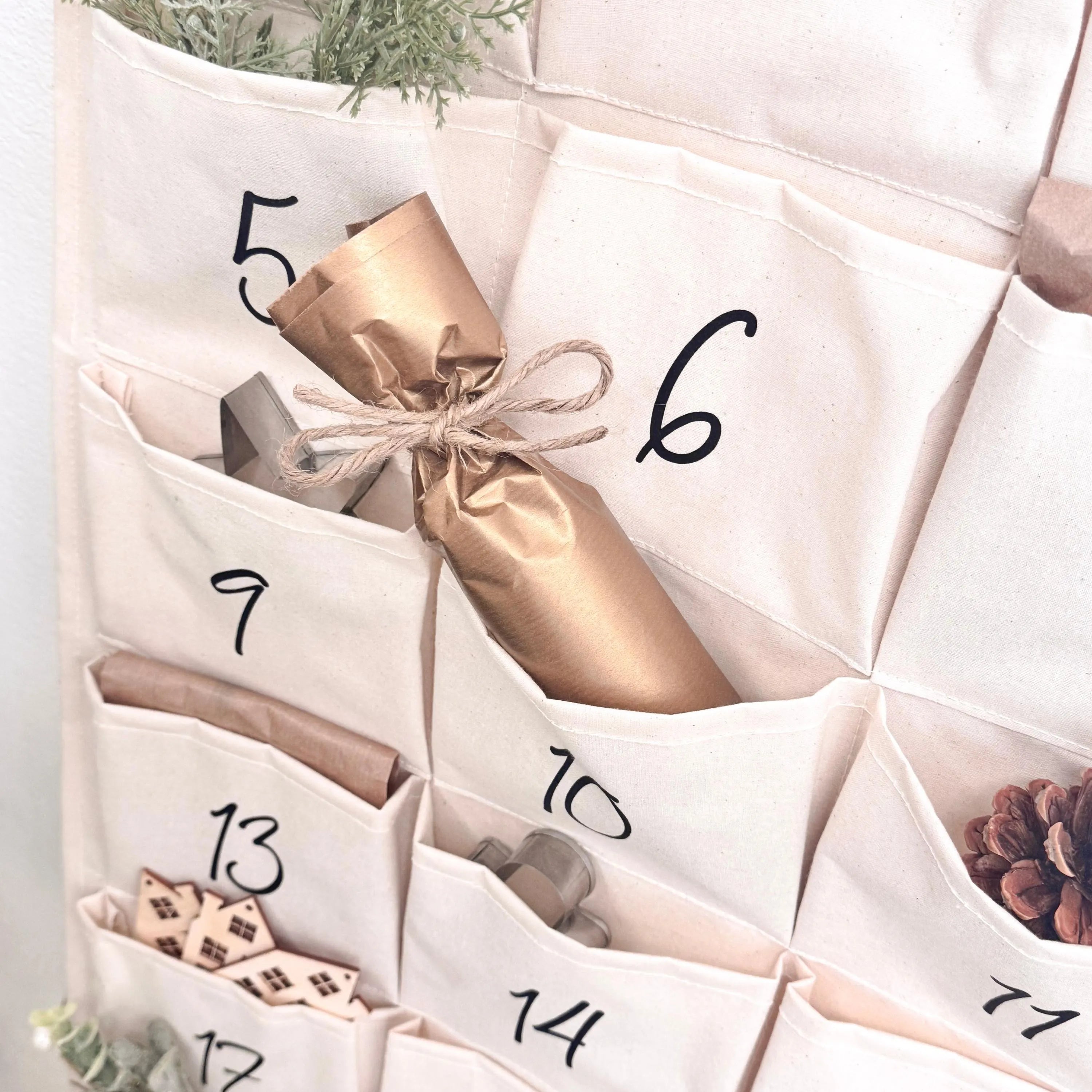 XXL Adventskalender · Name + Zahlen