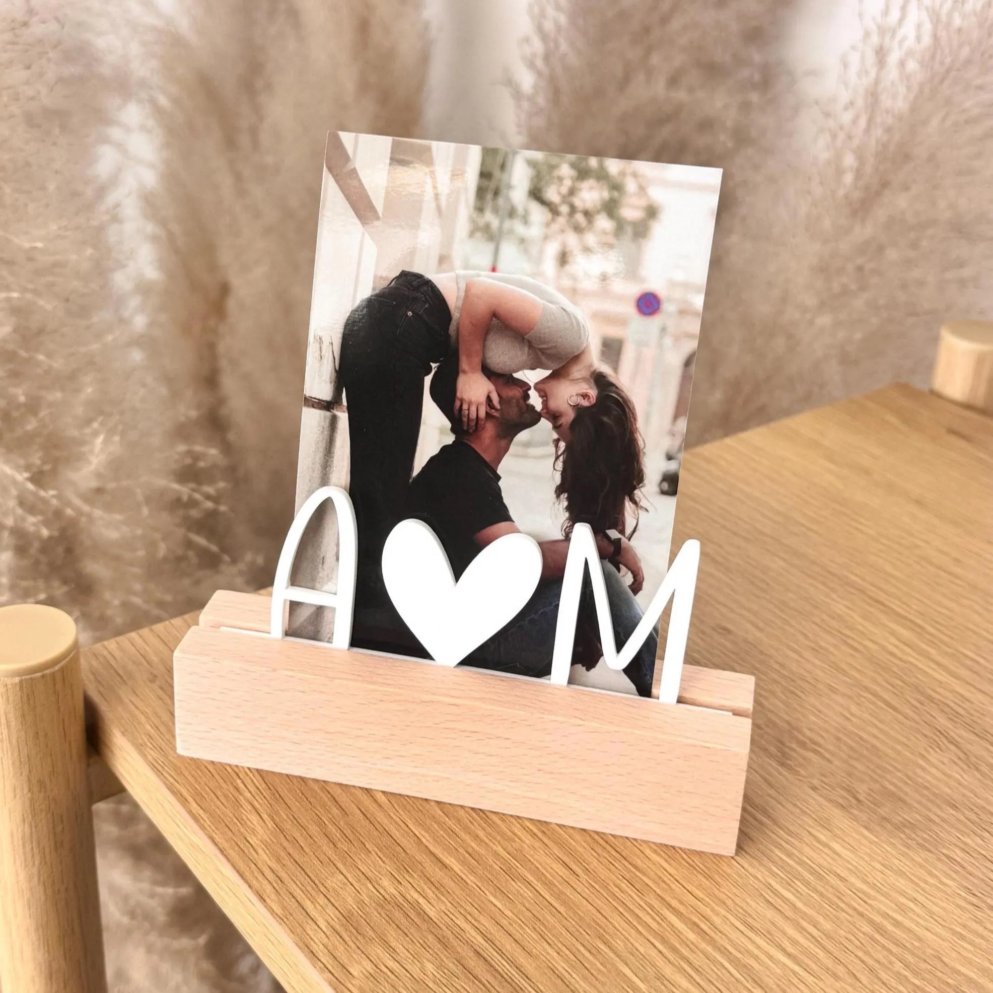 Fotohalter · Anfangsbuchstaben aus Acryl