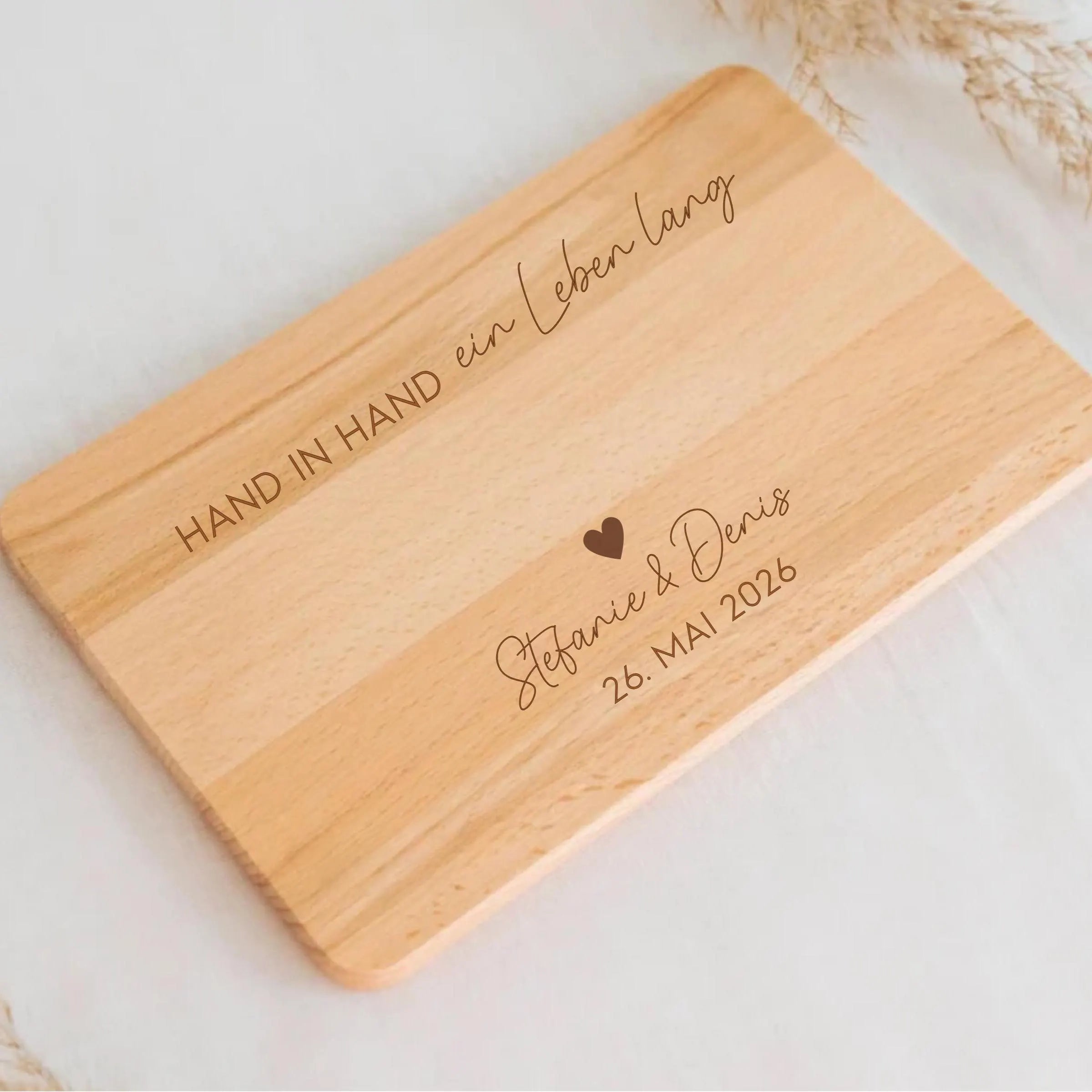 Brettchen · Hand in Hand